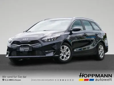 Używany Kia Ceed Vision 160 KM (117 kW) 2022 Czarny Hatchback