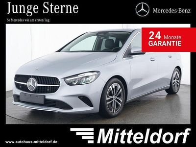 Silber Gebraucht 2024 Mercedes B200 Advanced Van / Kleinbus | 32.880 € (Fairer Preis)