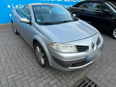 Gebraucht Renault Mégane Cabriolet 130 PS (95 kW) 2006 Silber Cabrio
