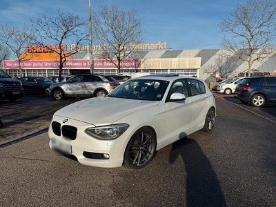 Weiß Gebraucht 2012 BMW 118 Kleinwagen | 7.690 € (Fairer Preis)