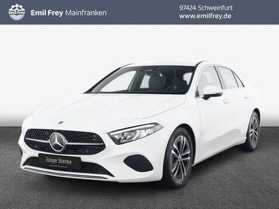 Weiß Gebraucht 2024 Mercedes A200 Advanced Limousine | 27.400 € (Guter Preis)