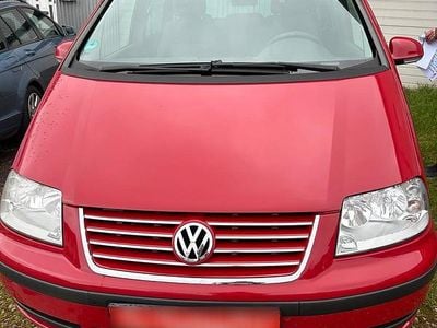 Usata VW Sharan 114 CV (83 kW) 2009 Rosso Monovolume