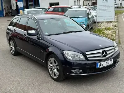 Gebraucht Mercedes C230 204 PS (150 kW) 2008 Tansanitblau  metalliclack Kombi