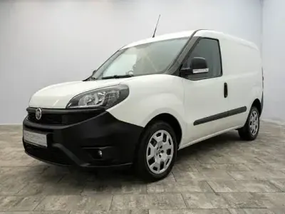 Second-hand Fiat Doblò 101 CP (74 kW) 2022 Alb Monovolum
