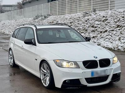 Gebraucht BMW 330 Performance 245 PS (180 kW) 2012 Weiß Kombi