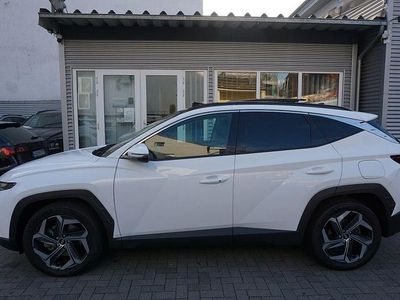 Weiß Gebraucht 2022 Hyundai Tucson Prime SUV | 28.270 € (Fairer Preis)