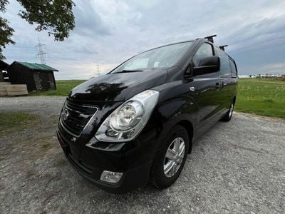 Hyundai H-1