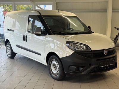 Weiß Gebraucht 2018 Fiat Doblò Basis Van / Kleinbus | 4.500 €