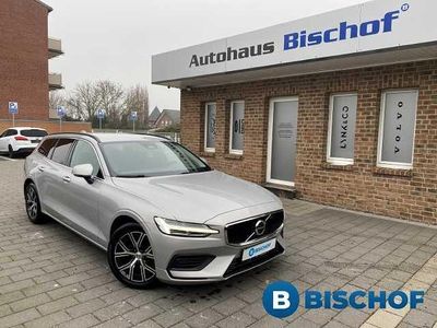 Gebraucht Volvo V60 145 PS (106 kW) 2023 Kombi