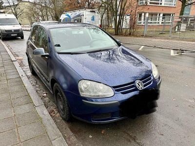 VW Golf V