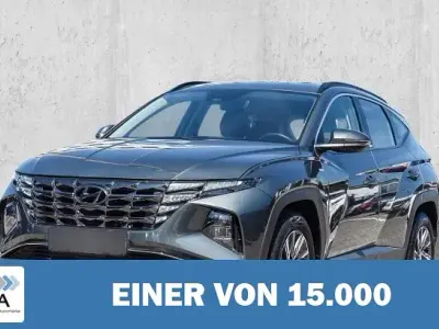 Gebraucht Hyundai Tucson Select 136 PS (100 kW) 2022 Grau metallic SUV
