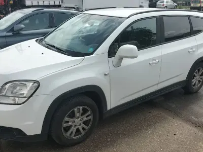 Occasion Chevrolet Orlando LT 141 ch (103 kW) 2011 Blanc Monospace