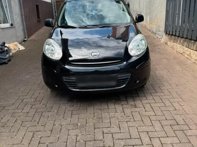 Gebraucht Nissan Micra 80 PS (58 kW) 2011 Schwarz Kleinwagen