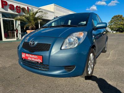 Usata Toyota Yaris Sol 87 CV (63 kW) 2007 Blu Utilitaria