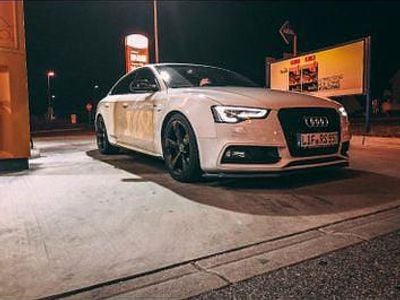 Weiß Gebraucht 2011 Audi A5 Sportback Sport Kleinwagen | 9.200 € (Fairer Preis)
