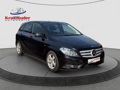 Gebraucht Mercedes B180 122 PS (89 kW) 2012 Schwarz Van / Kleinbus