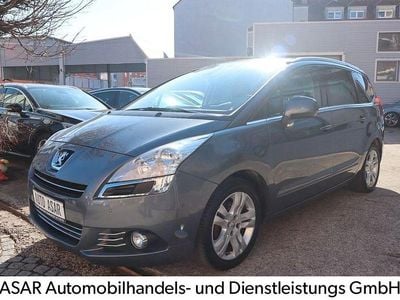 Gebraucht Peugeot 5008 Platinum 150 PS (110 kW) 2011 Grau Van / Kleinbus