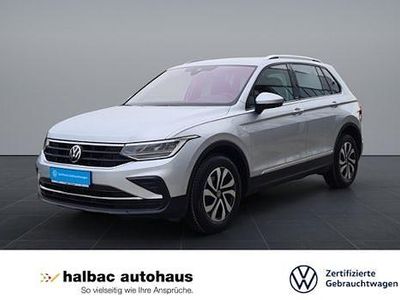 Gebraucht VW Tiguan Active 150 PS (110 kW) 2022 Silber SUV