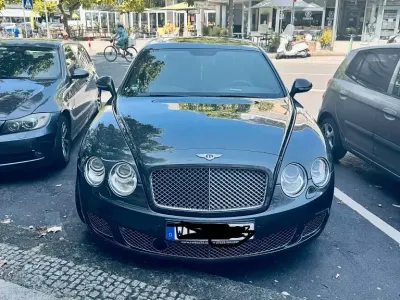 Gebraucht Bentley Continental Flying Spur 560 PS (411 kW) 2012 Grau Limousine