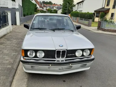 Gebraucht BMW 323 143 PS (105 kW) 1979 Silber Limousine