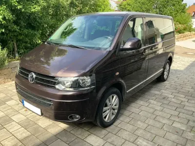 Używany VW T5 140 KM (102 kW) 2012 Brązowy Van