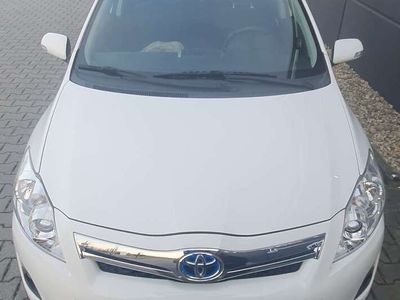 Toyota Auris Hybrid