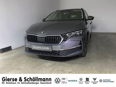 Grau Neu 2026 Skoda Octavia Tour Kombi | 38.850 € (Etwas zu teuer)