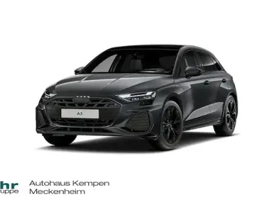 Usata Audi A3 Sportback e-tron S-Line 204 CV (150 kW) 2025 Grigio Utilitaria
