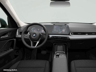 Grün Gebraucht 2025 BMW X1 SUV | 42.140 € (Guter Preis)