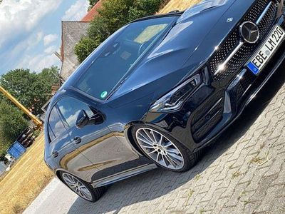 Gebraucht Mercedes CLA220 AMG line 190 PS (139 kW) 2019 Schwarz Limousine