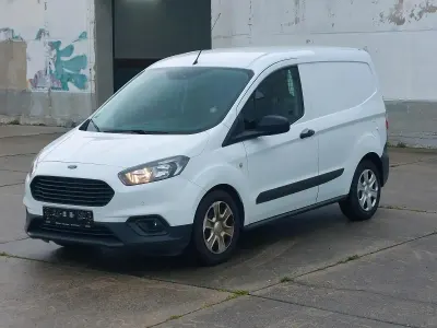 Occasion Ford Transit 101 ch (74 kW) 2020 Blanc Berline
