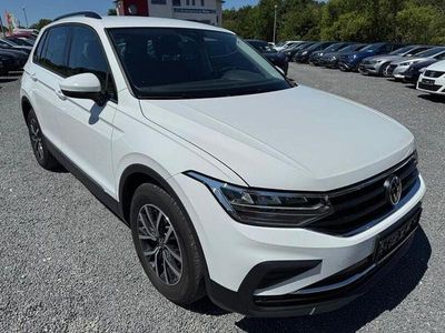 Gebraucht VW Tiguan Life 150 PS (110 kW) 2023 Weiß SUV