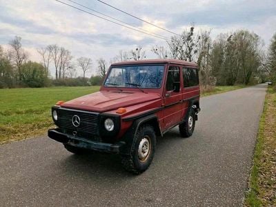 Gebraucht Mercedes G300 88 PS (64 kW) 1982 Rot SUV
