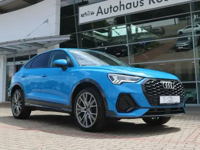 Gebraucht Audi Q3 Sportback S-Line 150 PS (110 kW) 2022 Blau SUV