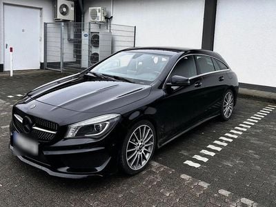 Gebraucht Mercedes CLA180 Shooting Brake AMG line 122 PS (89 kW) 2015 Schwarz Kombi