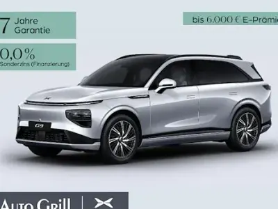 Nouă XPENG G9 AWD Performance 422 kW (575 CP) 2026 Argintiu SUV