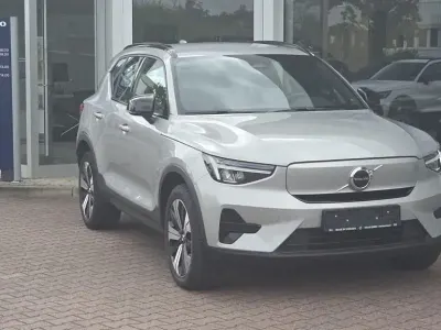Brugt Volvo XC40 Plus 169 kW (231 HK) 2023 Sølv SUV
