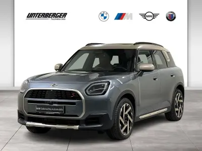 Occasion Mini Countryman Favoured 204 ch (150 kW) 2025 Vert SUV