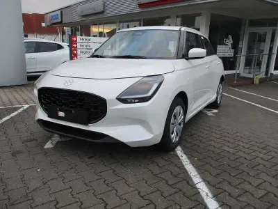 Neu Suzuki Swift Club 83 PS (61 kW) 2026 Weiß Kleinwagen