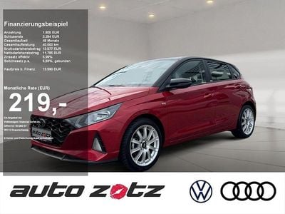 Gebraucht Hyundai i20 Trend 101 PS (74 kW) 2021 Dragon red Kleinwagen