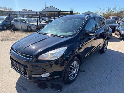Begagnad Ford Kuga 140 HK (102 kW) 2013 Svart SUV