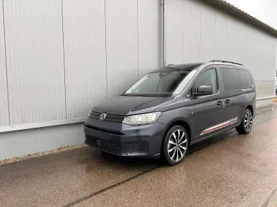 Neu VW Caddy Maxi Edition 116 PS (85 kW) 2026 Starlightblau metallic Van / Kleinbus