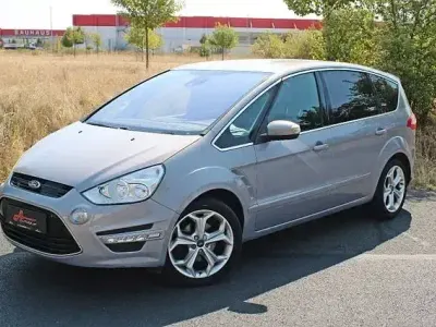 Gebraucht Ford S-MAX Individual 200 PS (147 kW) 2014 Silber Van / Kleinbus