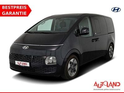 Blau Gebraucht 2023 Hyundai Staria Prime Van / Kleinbus | 45.990 € (Etwas zu teuer)