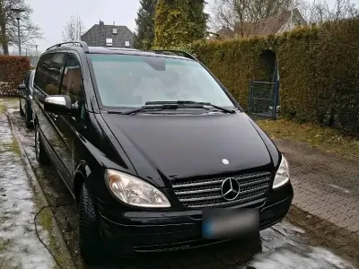 Używany Mercedes Viano 150 KM (110 kW) 2011 Czarny Minivan