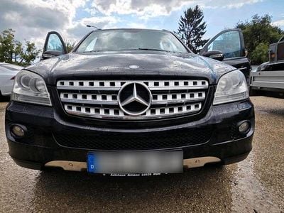 Mercedes ML320