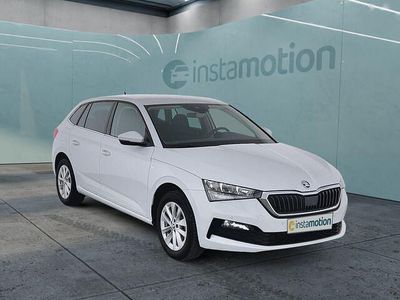 Gebraucht Skoda Scala Ambition 110 PS (80 kW) 2024 Weiß Kleinwagen