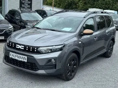 Neu Dacia Jogger Extreme 110 PS (80 kW) 2025 Dolomitgrau Van / Kleinbus