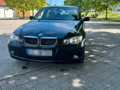 Gebraucht BMW 320 150 PS (110 kW) 2005 Limousine