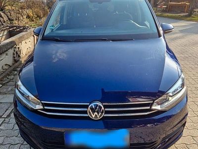 Gebraucht VW Touran Comfortline 150 PS (110 kW) 2021 Blau Van / Kleinbus
